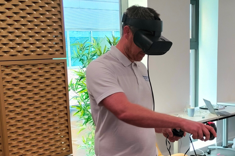 Using virtual reality