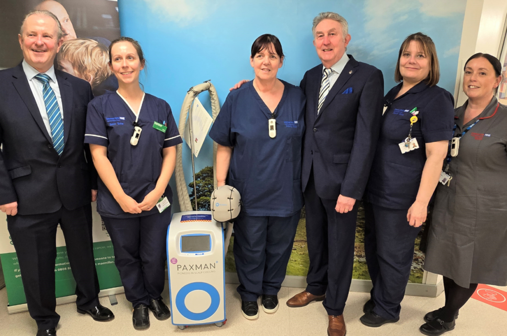(left) Paul Winship with Sam Yellowlees, Chemotherapy Services Manager
